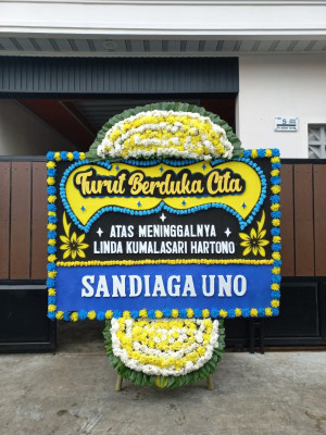 Papan Bunga Duka di Pancung Soal